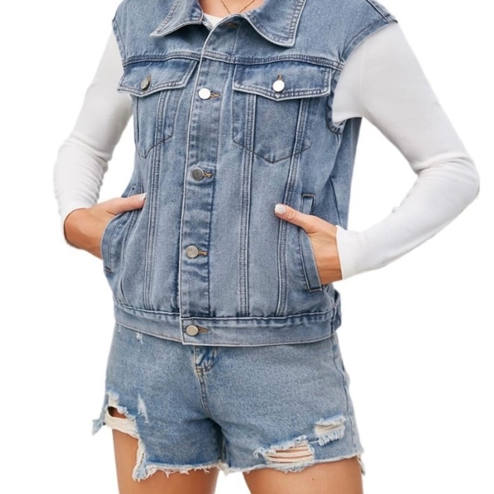 Ci Sono Blue Denim Vest and Shorts Ensemble zs M
